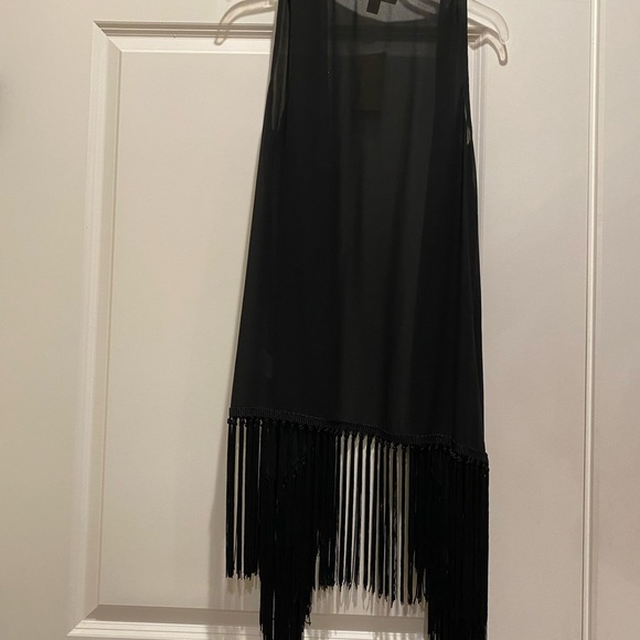 MICHAEL KORS NWT VEST BLACK with Fringe Black Size -S/M - Picture 5 of 7